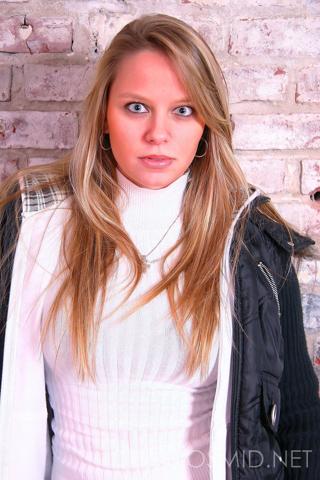 Cassie in Cosmid set Introducing Cassie
