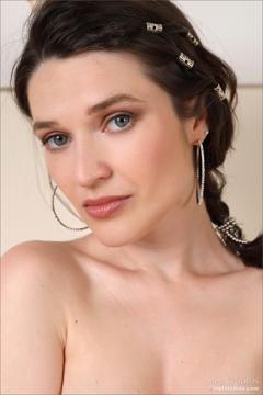 Amelia in MPL Studios set An Eye On You 2