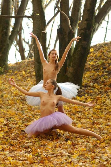 Vera C and Uliya E in Metart set Agias