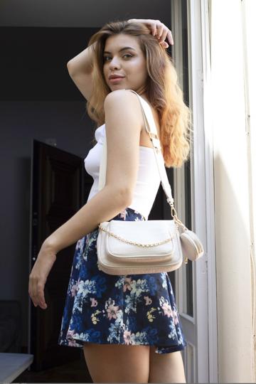Emily Mayers in Domai set Emily Mayers 1