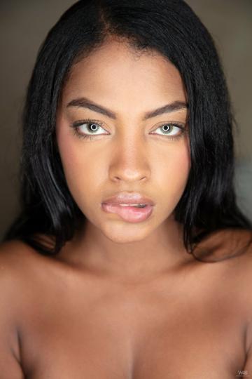 Sofi Vega in Watch 4 Beauty set Sofi Close Up