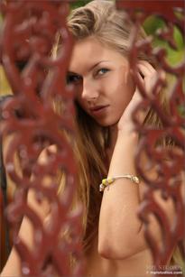Chelsea in Mpl Studios set Passion Fruit 2