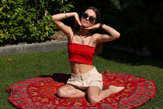 Liz Ocean in Als Scan set Bulbed And Tapered