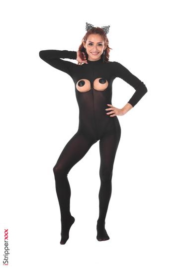 Veronica Leal in Istripper set Hottest Catwoman