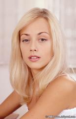 Gina V in 1 by Day set Gina V